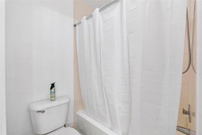 Building Photo - 15883 NW 11th St