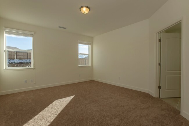 Building Photo - Cabernet Highlands by Lennar Homes for Rent