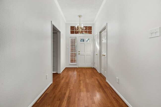 Building Photo - 20814 Lake Park Trail