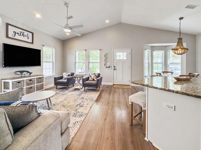 Building Photo - 32 Gulf Cove Ct