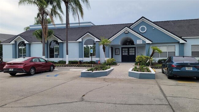 Building Photo - 5785 Gatlin Ave