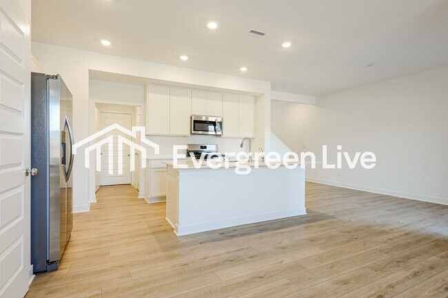 Building Photo - 8945 Willis Wy