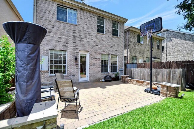 Building Photo - 1119 Sopris Dr
