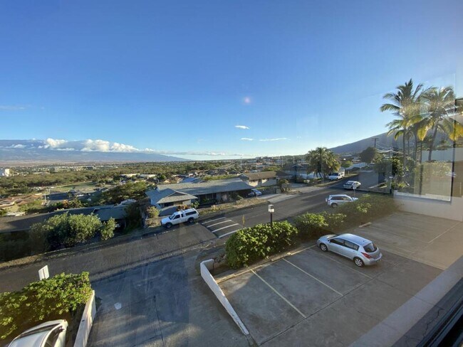 Building Photo - 495 Liholiho Street, Mount Thomas 204