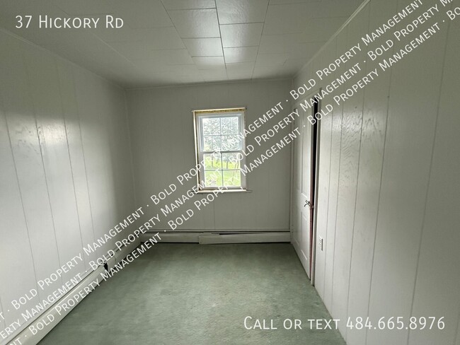 Building Photo - 37 Hickory Rd
