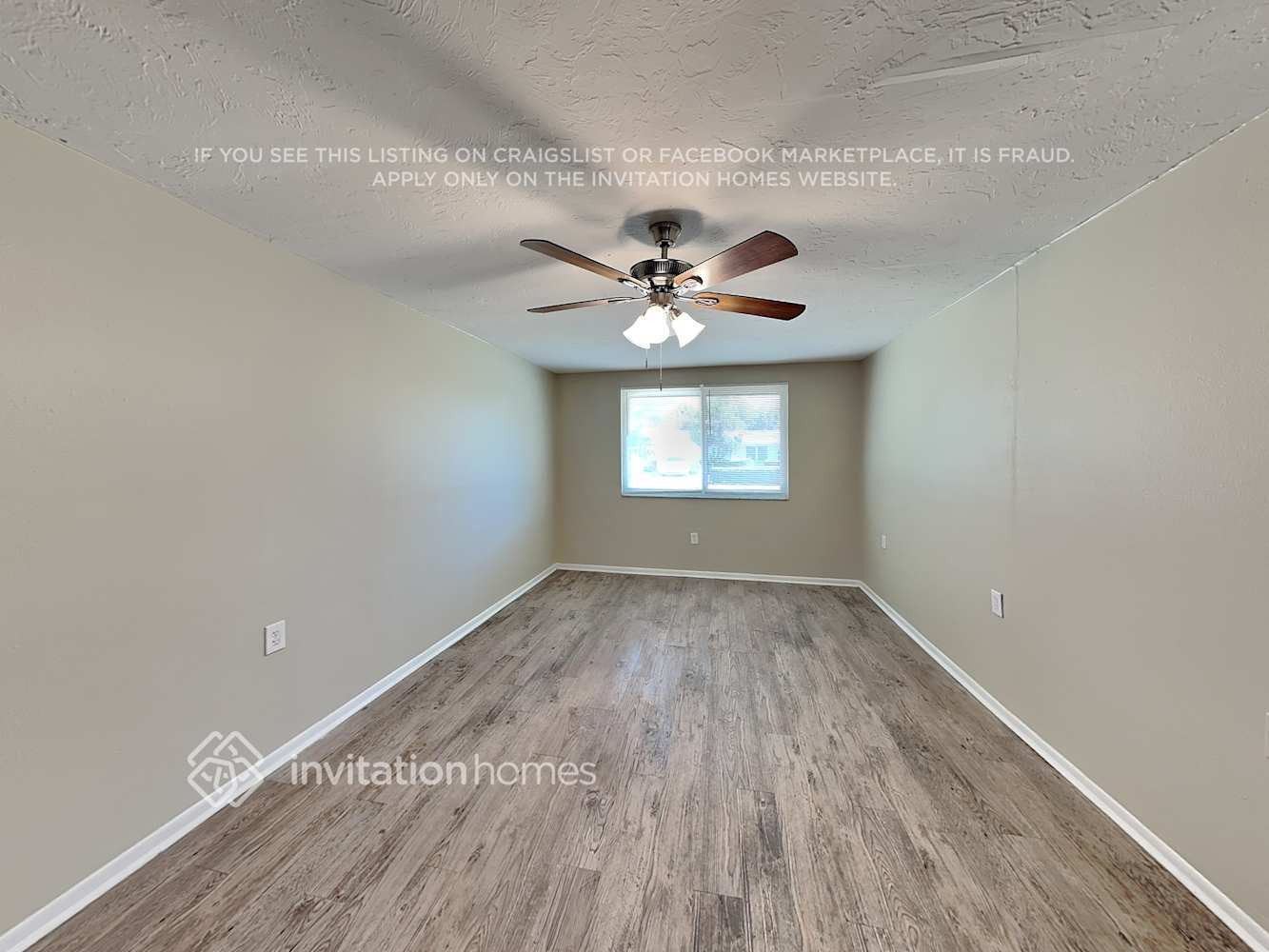 Building Photo - 2834 Linwood Dr