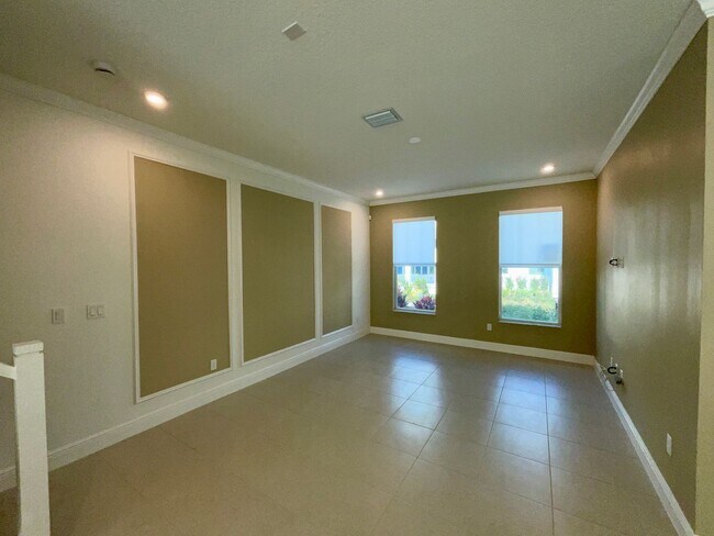 Building Photo - 3/2.5/2 Townhome in Rosette Park at Newfield