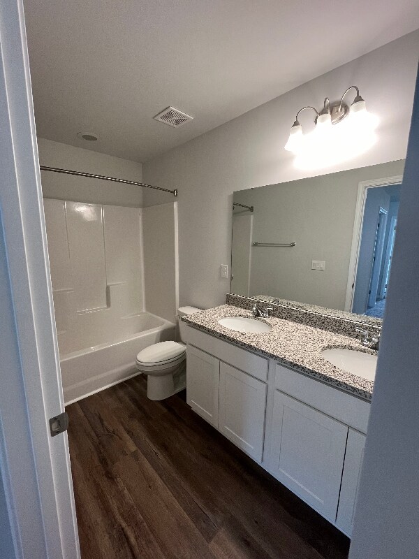Building Photo - 125 Percheron Dr