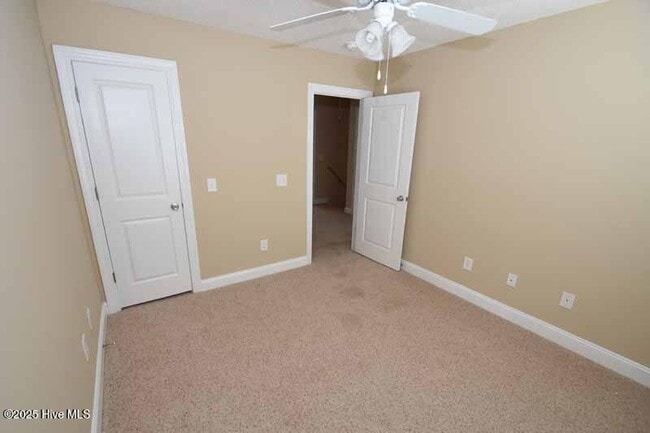 Building Photo - 104 Chandler Dr