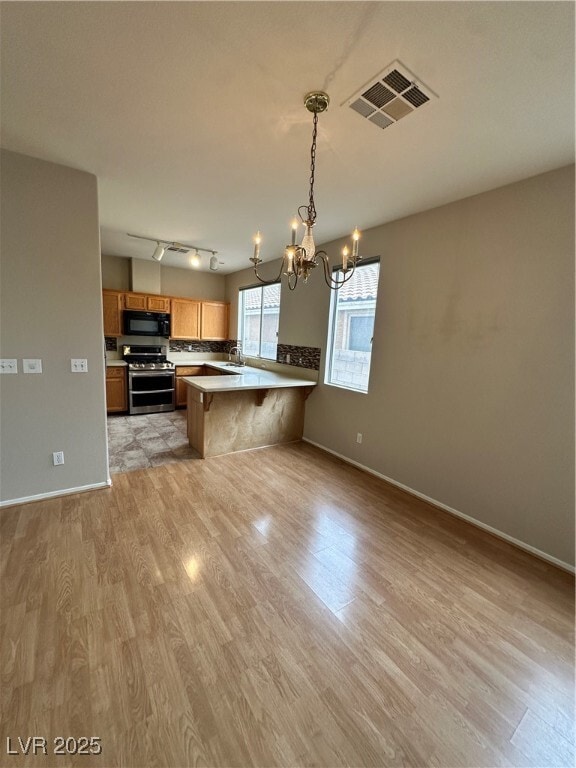 Building Photo - 2180 Polynesia Cir