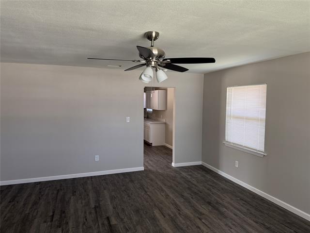 Building Photo - 2820 Oates Dr