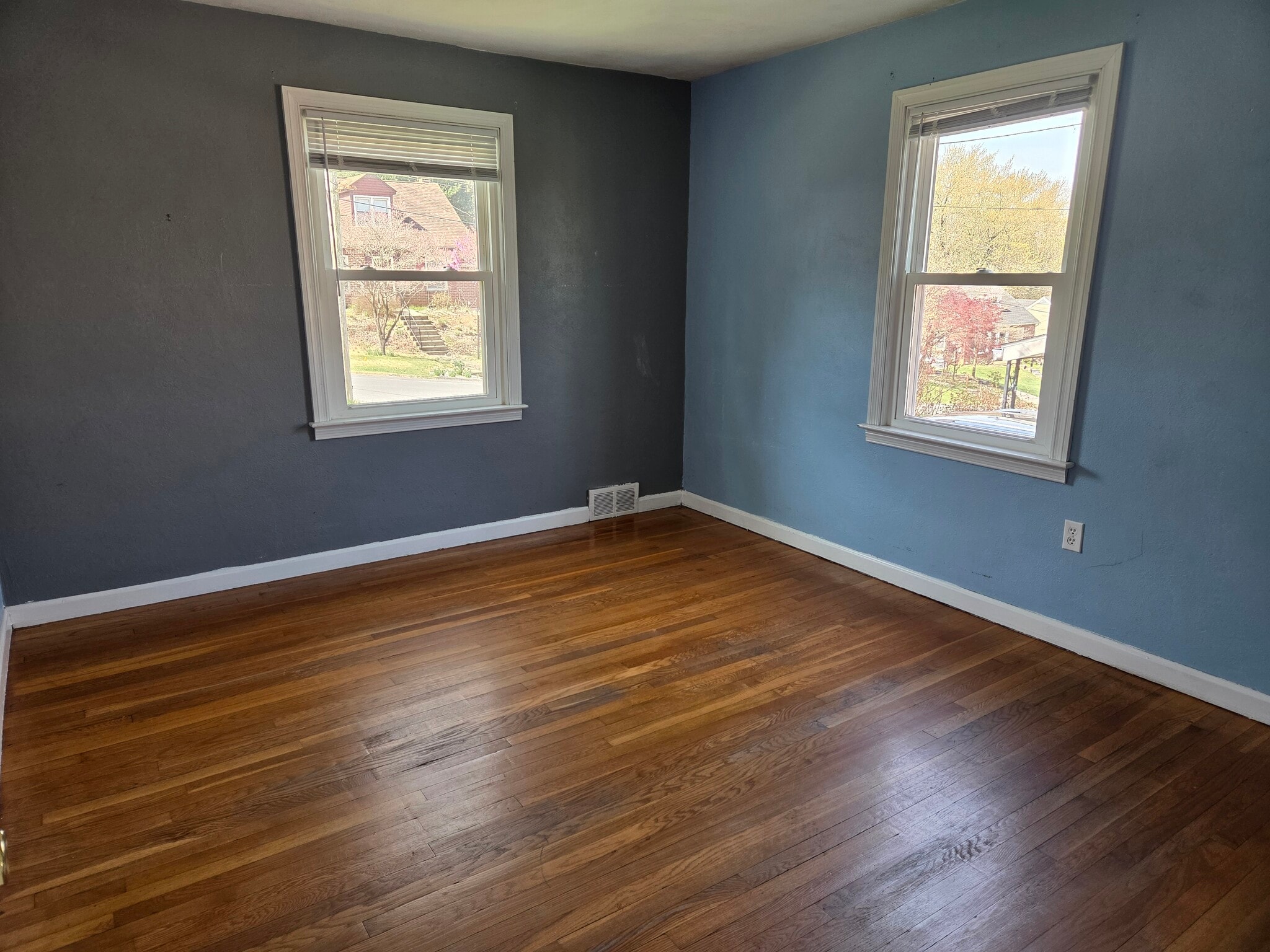 Building Photo - 1857 Chesley Rd