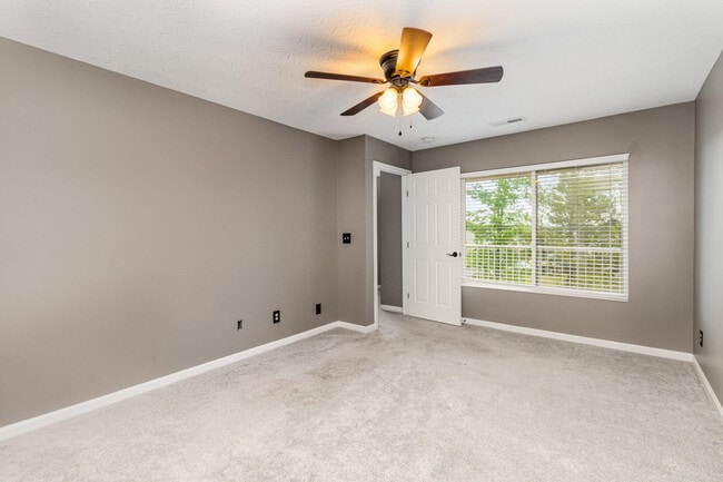 Building Photo - 770 Cantering Hills Way