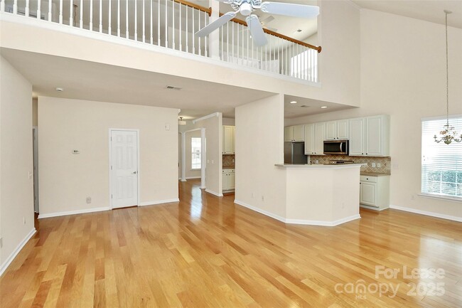 Building Photo - 10212 Jacobs Creek Dr