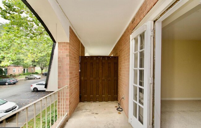 Building Photo - Charming 1BR/1BA Condo in Cardinal Forest, Springfield! Rent Includes Gas, Water, Sewer & Trash
