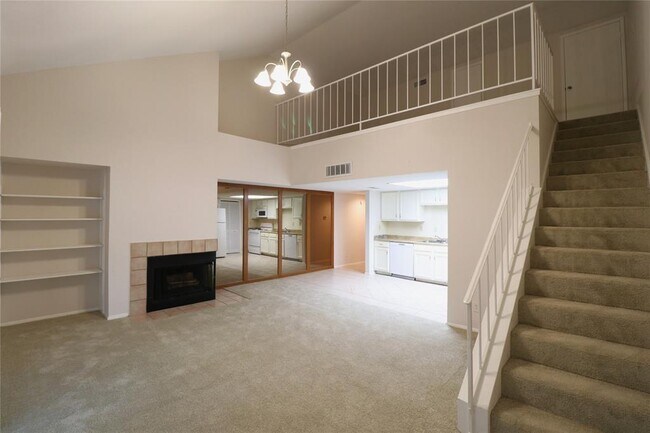 Building Photo - 14777 Wunderlich Dr