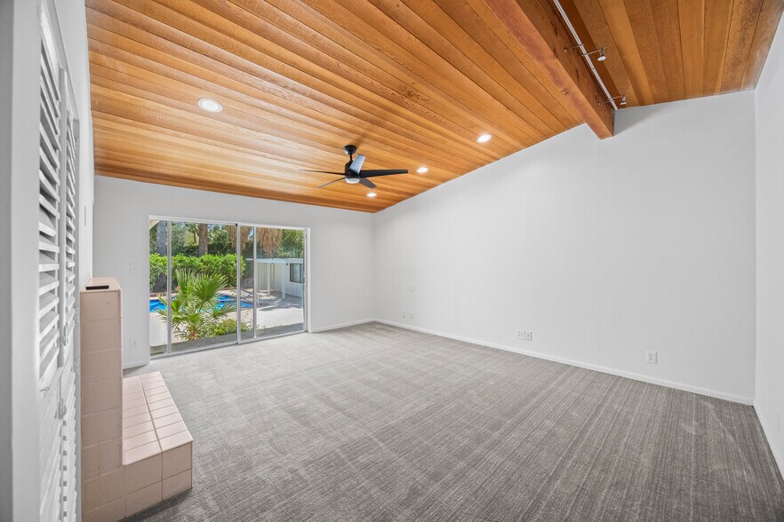 Building Photo - 255 W Camino Buena Vista