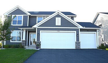 Building Photo - 1566 Edgebrook Ln