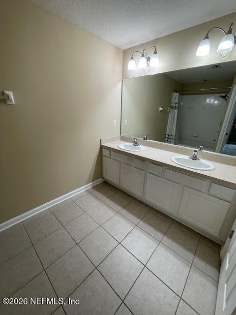 Building Photo - 4199 Highwood Dr