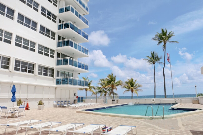 Building Photo - 3430 Galt Ocean Dr