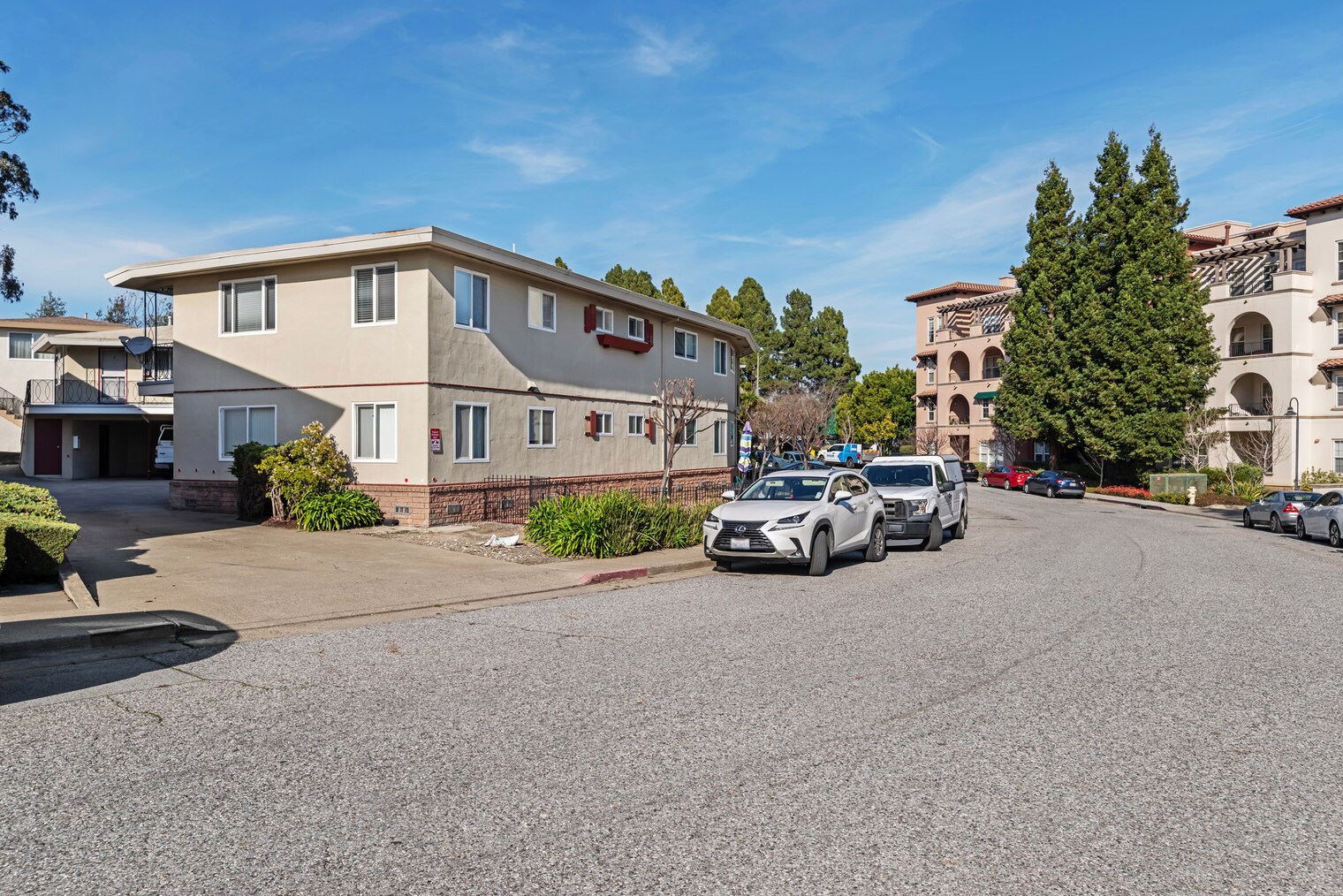 Building Photo - 15 S Broadway