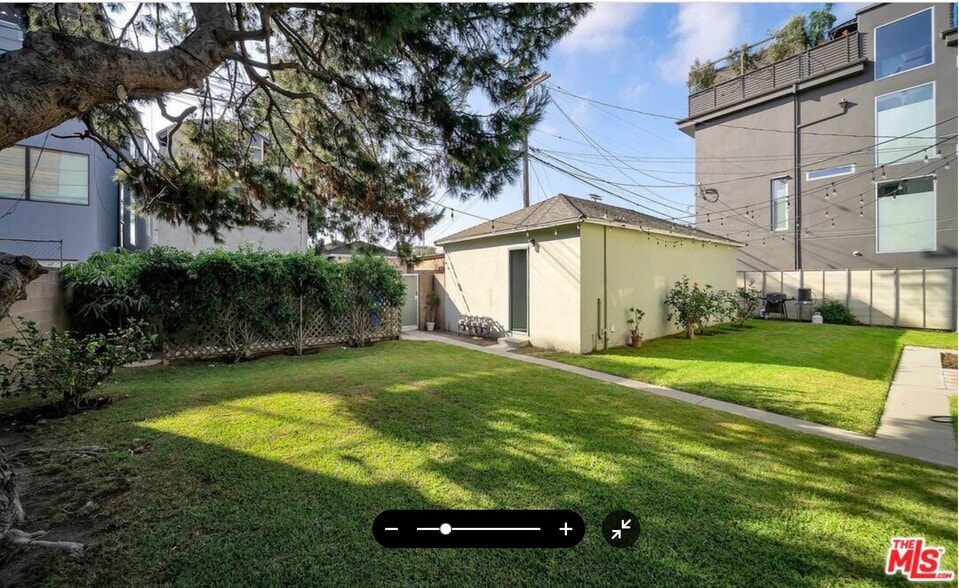 Backyard - 414 Grand Blvd