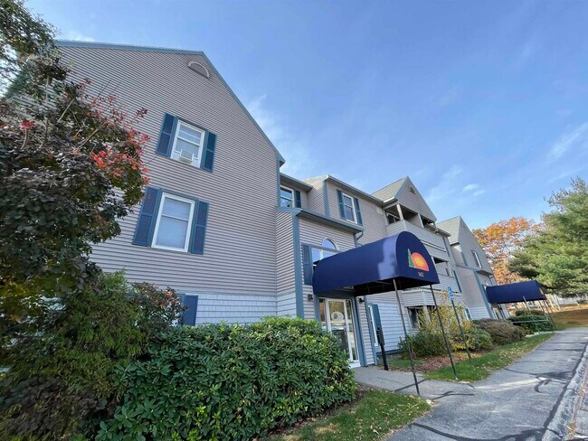 Building Photo - 143 Eastern Ave