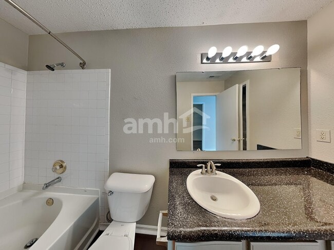 Building Photo - 14506 Bramkrist Dr