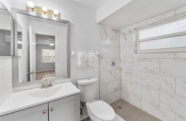 Building Photo - 2424 Barley Club Ct