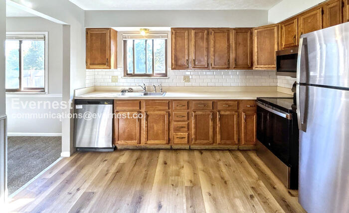 Building Photo - 4155 Spring Flower Ct