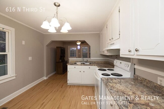 Building Photo - 616 N Third St-