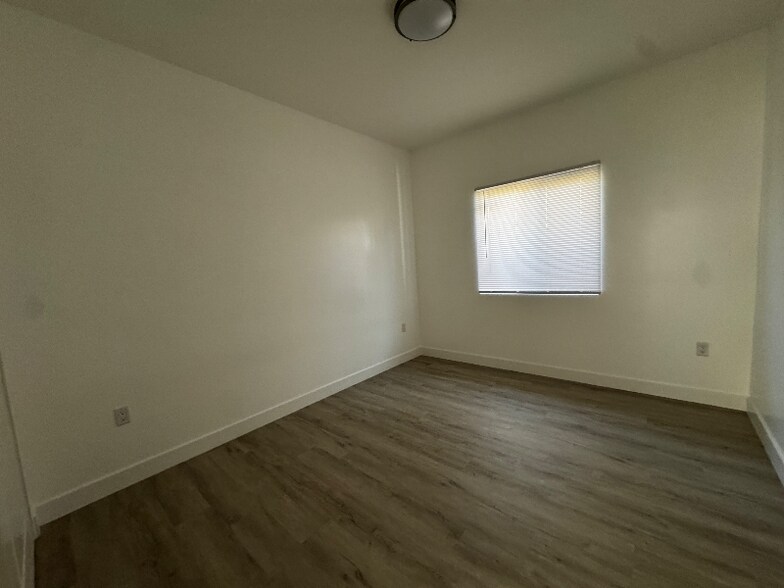 Building Photo - 24953 Union St