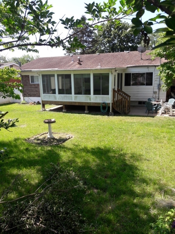 Building Photo - 9663 Yorkshire Estates Dr