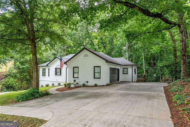 Building Photo - 3924 Ashford Dunwoody Rd NE