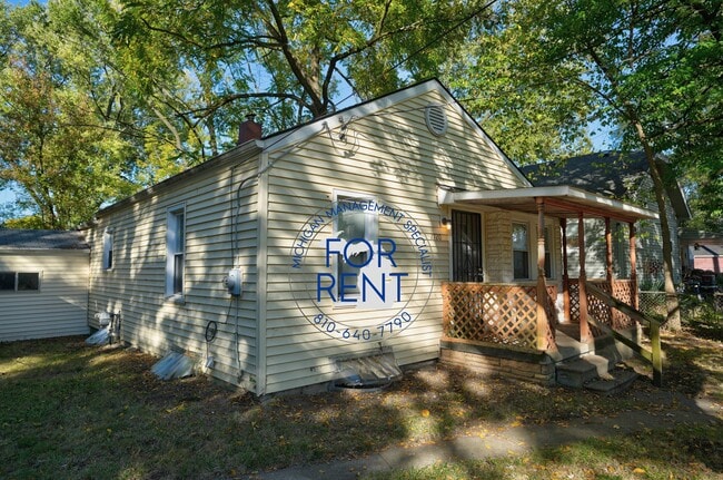 Building Photo - 2720 Gibson St