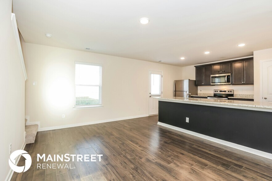 Building Photo - 150 Westcott St