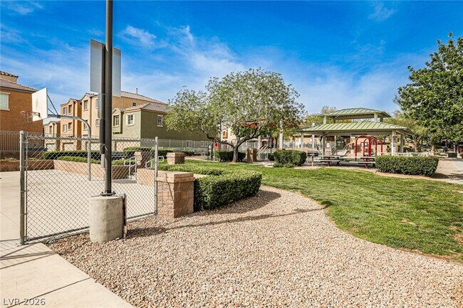 Building Photo - 7560 Trendy Ct