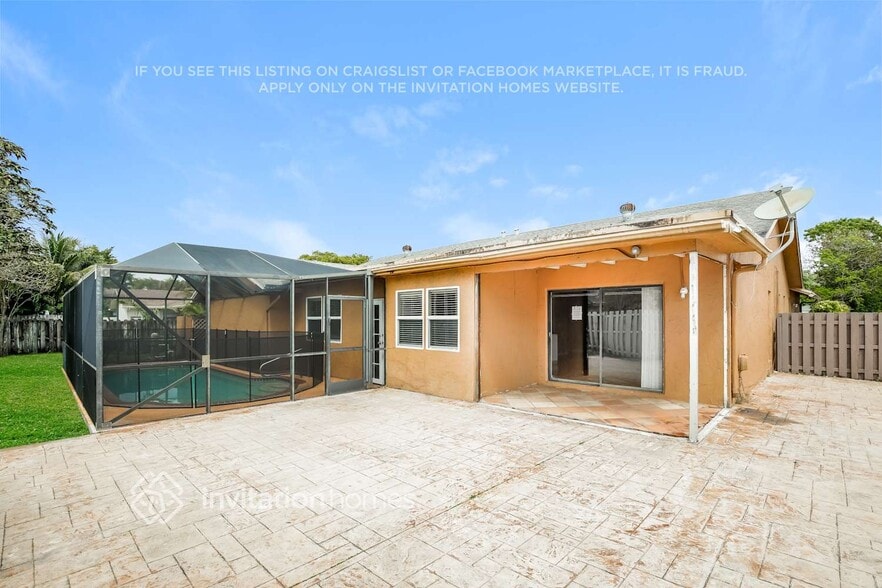 Building Photo - 9070 NW 13th St