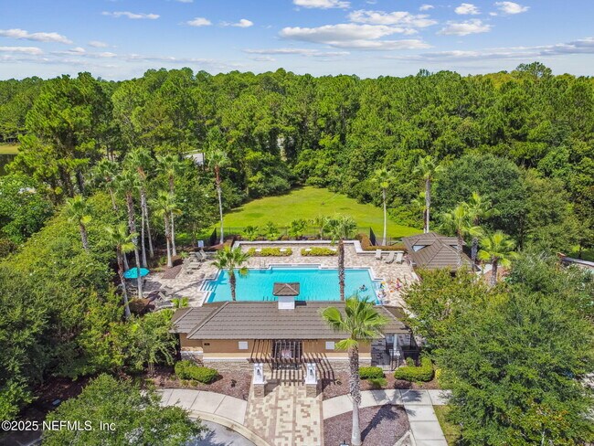 Building Photo - 263 Stonewell Dr