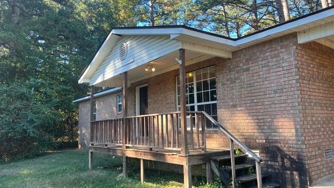 Building Photo - 110 Hill Blvd