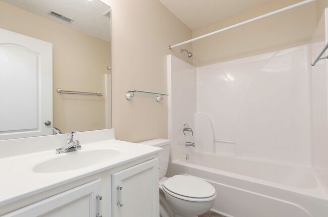 Building Photo - 9415 Magnolia Ridge Dr