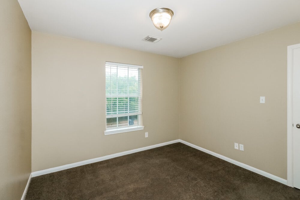 Building Photo - 4959 S Cancun