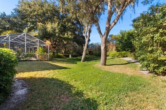 Building Photo - 4489 Oak View Dr