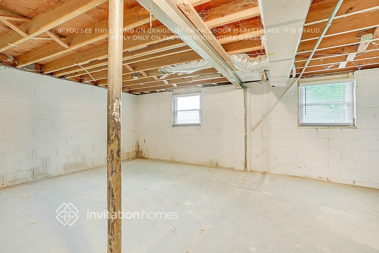 Building Photo - 1171 Octavia St SE
