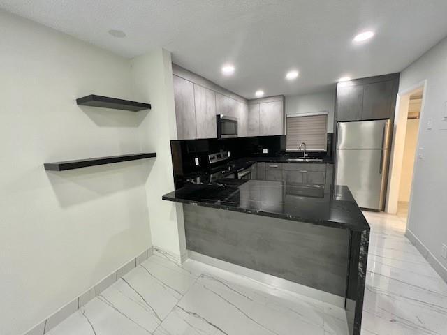 Primary Photo - 5140 SW 40th Ave