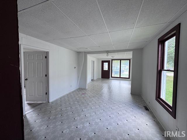 Building Photo - 625 E Beech St