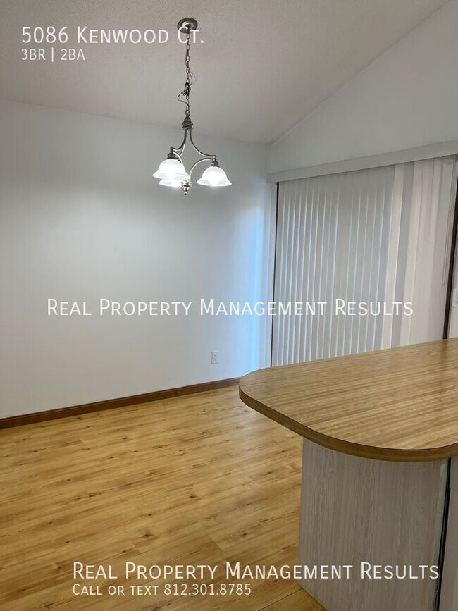 Building Photo - 5086 Kenwood Ct