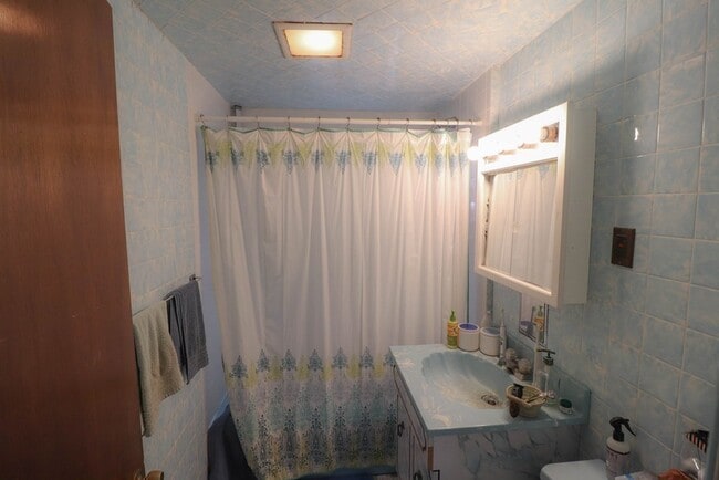 Building Photo - 47 Newbern Ave