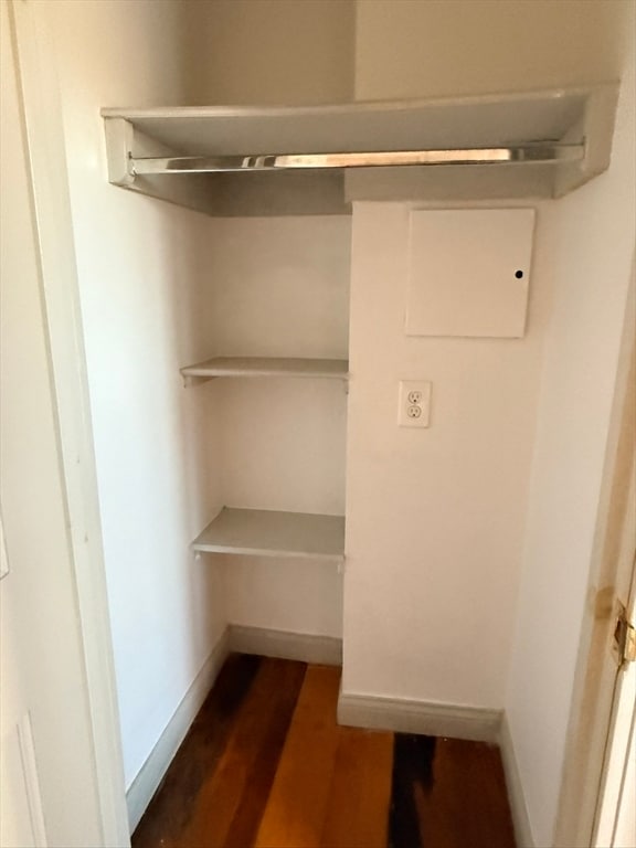 Building Photo - 96 King St