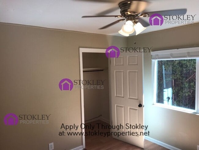 Building Photo - 515 C St